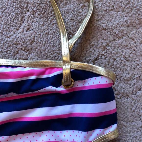 Kids cutout one piece striped bathing suit - Picture 3 of 7